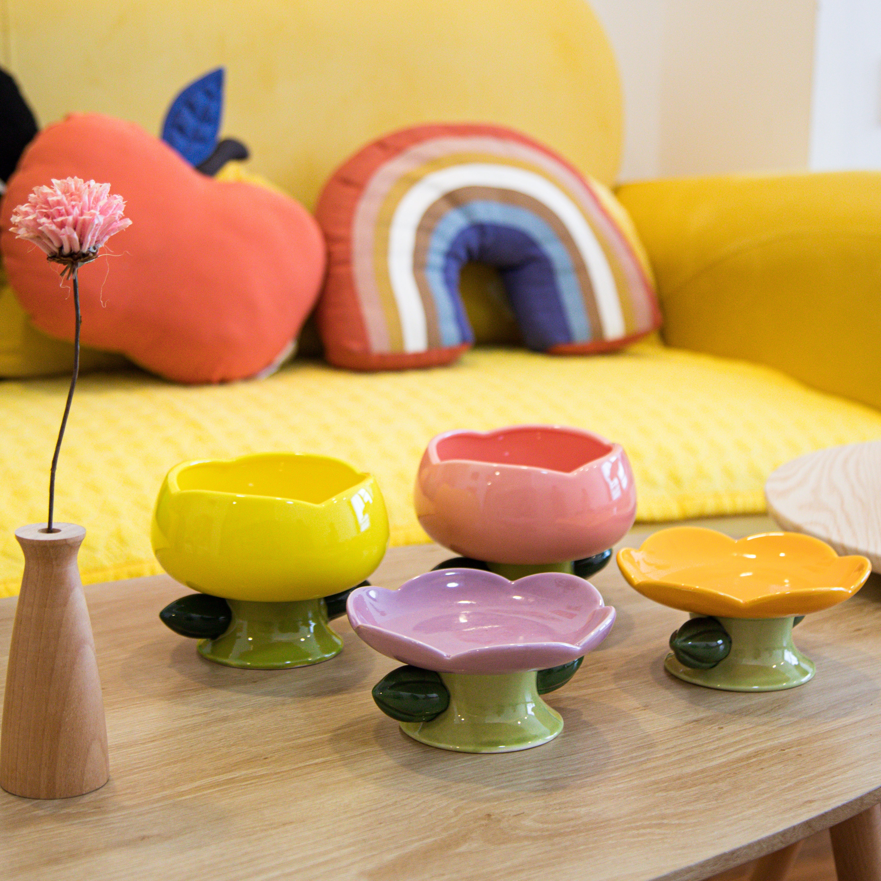 Flower Shape Cat Bowl for multi-cats